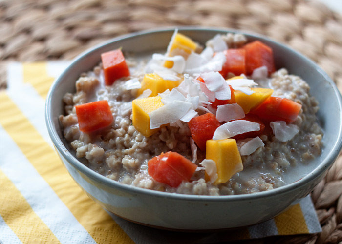Fruits and oats