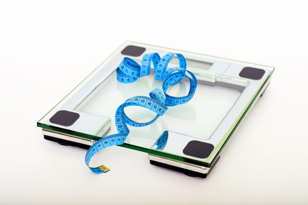 Weighing scale and tape measure for medical tests